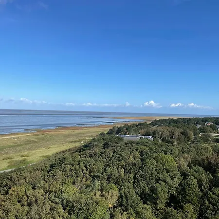 Strandhochhaus J12 *